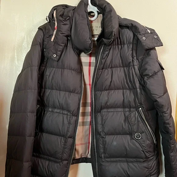 Burberry Black Puffer Jacket/vest - Picture 1 of 5
